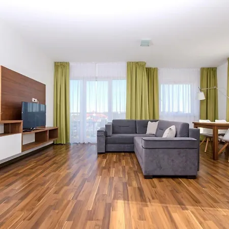 Atrium Baltic شقة فندقية ساربينوفو